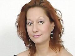 +40yo Milf destroys dildo - German retro